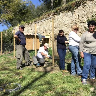 Accrochage du grillage 