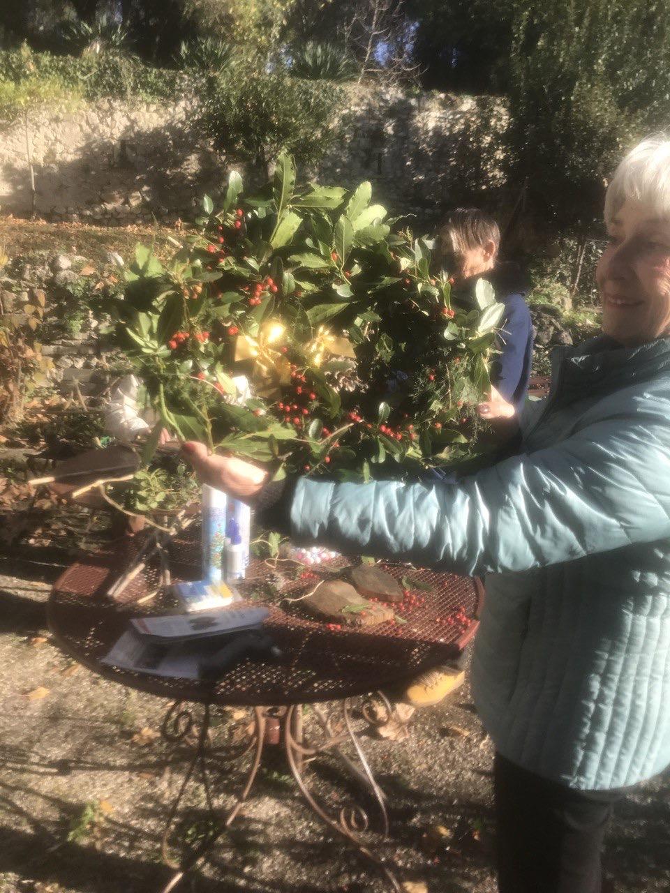 Ba75952a 6c46 49d4 9bb3 ee60c95a675e